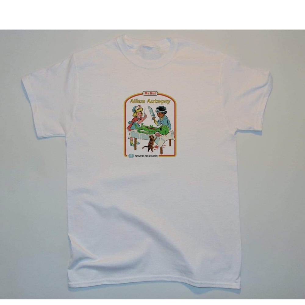 Urban outfitters my first alien autopsy t-shirt‎